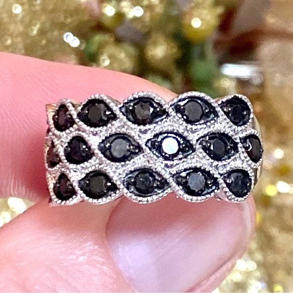 1 Carat Genuine Black Diamond 3 Row Anniversary Band Ring ~ Cocktail Dinner Ring - Picture 10 of 16